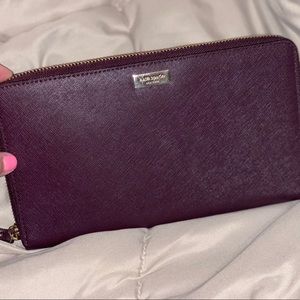 Large Kate Spade ♠️ Wallet